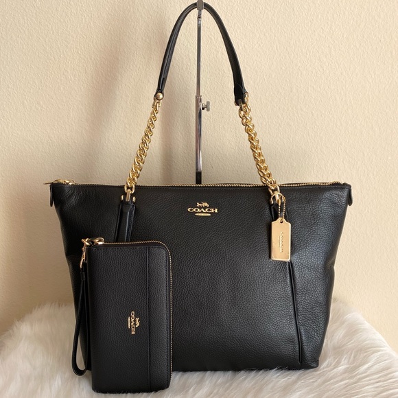 Coach Handbags - Coach purse and wallet set